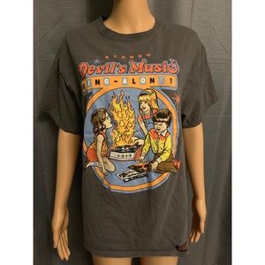 Steven Rhodes “Devil’s Music” tee. Size L.